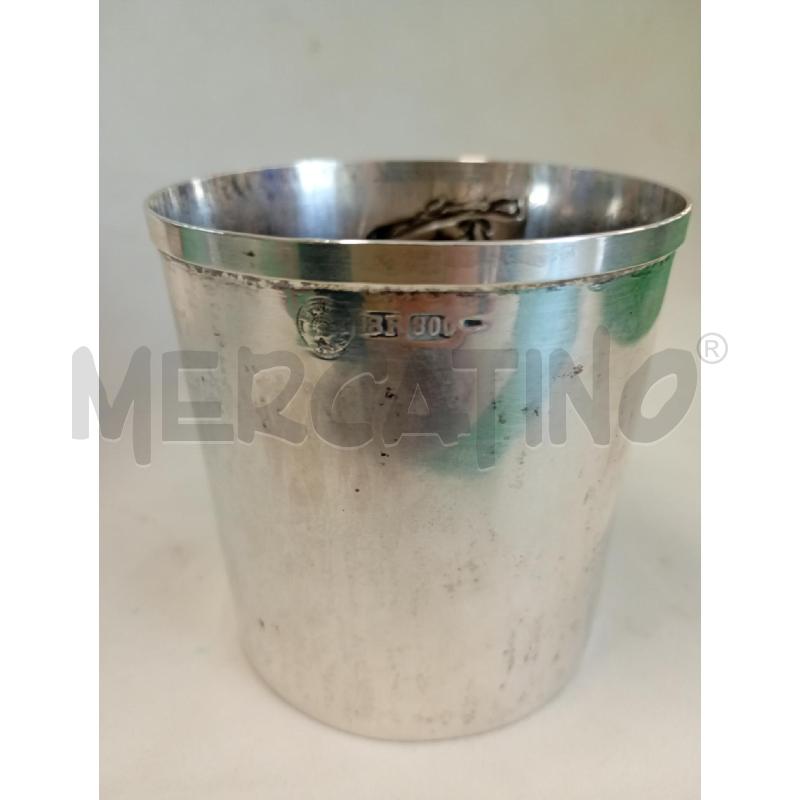 BICCHIERE IN ARGENTO 800 CON DECORAZIONE A SBALZO UVA E FOGLIE ARGENTIERE BRADIMARTE PUNZONATO  | Mercatino dell'Usato Leini' 2