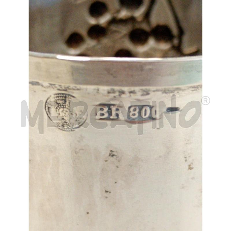 BICCHIERE IN ARGENTO 800 CON DECORAZIONE A SBALZO UVA E FOGLIE ARGENTIERE BRADIMARTE PUNZONATO  | Mercatino dell'Usato Leini' 3