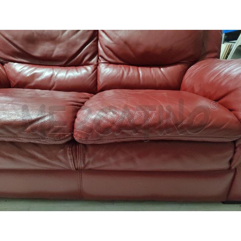 DIVANO VERA PELLE NATUZZI AMARNTO | Mercatino dell'Usato Leini' 3
