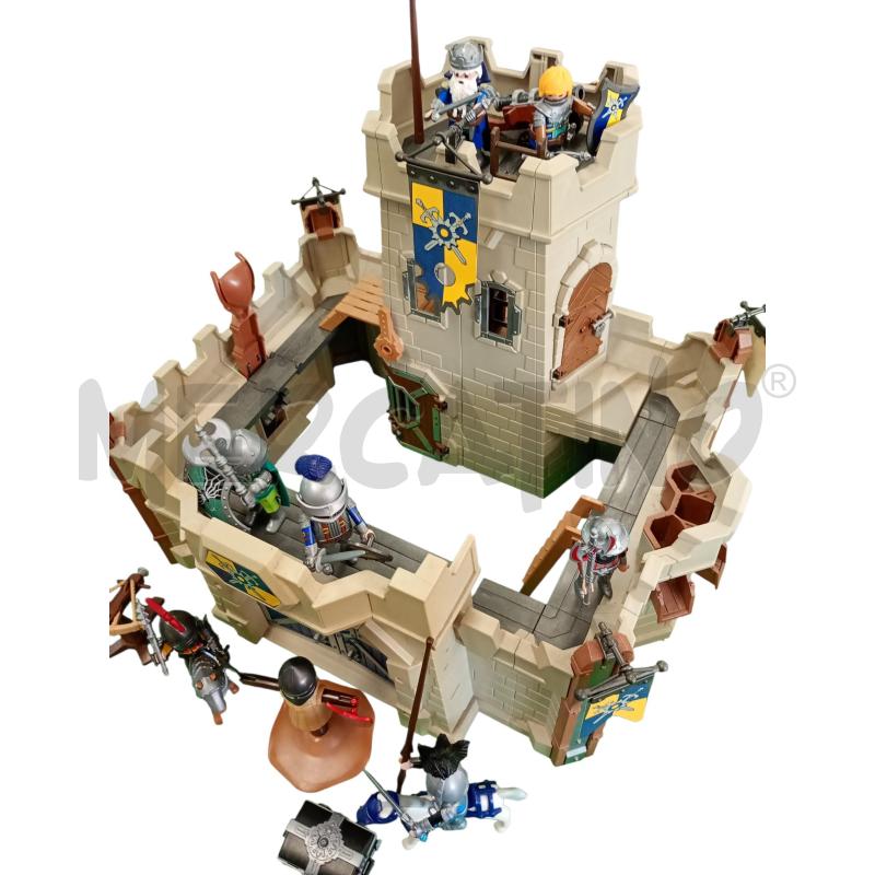 GRANDE CASTELLO DI NOVELMORE PLAYMOBIL 70220 CON PERSONAGGI   | Mercatino dell'Usato Leini' 2