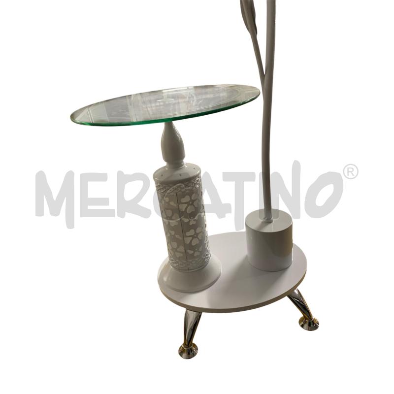LAMPADA BIANCA DA SALA CON TAVOLINO INTEGRATO | Mercatino dell'Usato Leini' 2