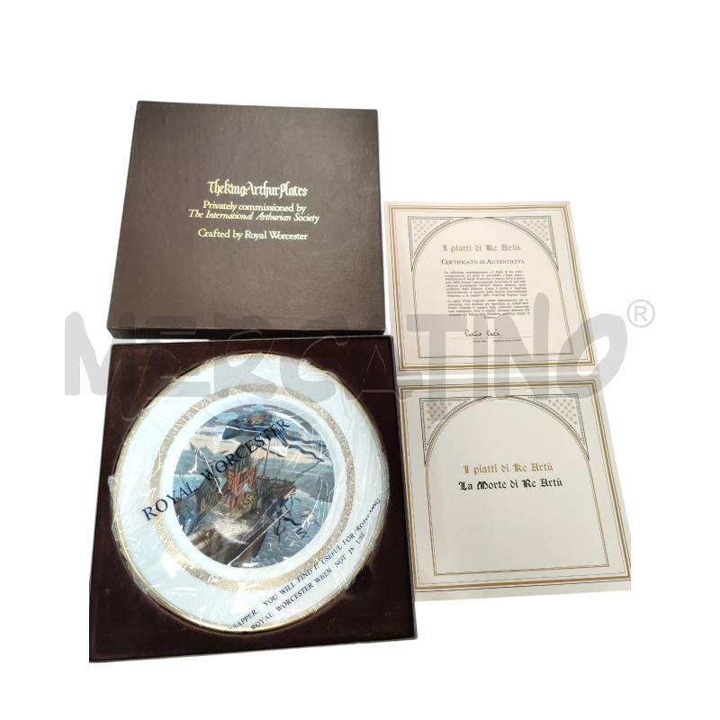 PIATTI ROYAL WORCESTER BONE CHINA LA MORTE DI RE ARTU  | Mercatino dell'Usato Leini' 1