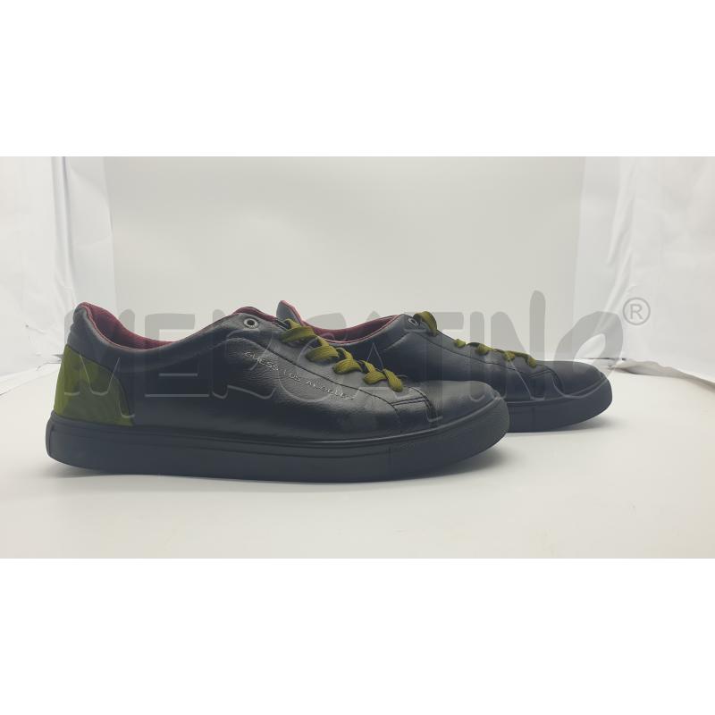 Sneakers per Uomo Guess | Tendenze 2022 online su Shopalike.it