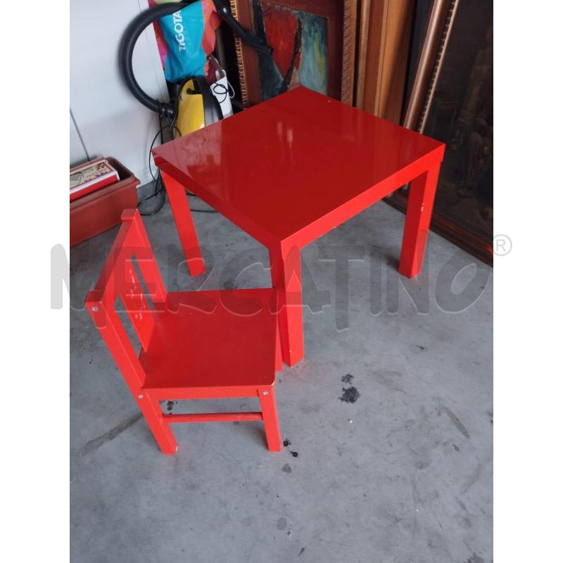 TAVOLINO ROSSO CON SEDIA  | Mercatino dell'Usato Leini' 1