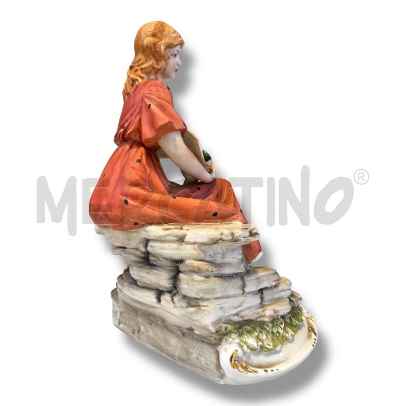 CAPODIMONTE DONZELLA CON FIORI | Mercatino dell'Usato Osasco 4