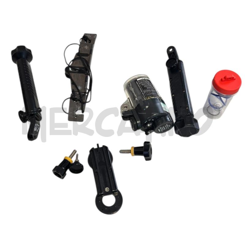 FOTOCAMERA SUBACQUA SEA& SEA COMPLETA DI ACCESSORI | Mercatino dell'Usato Osasco 3