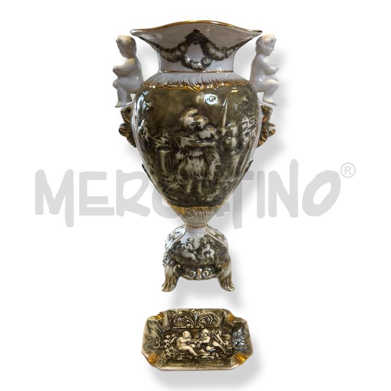 VASO CAPODIMONTE  38 CM CON VANTASIE COLOR VERDONE | Mercatino dell'Usato Osasco 1