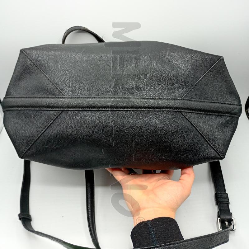 BORSA DONNA KARL LAGERFELD NERA CON OCHETTE INTERNA  | Mercatino dell'Usato Burolo 4