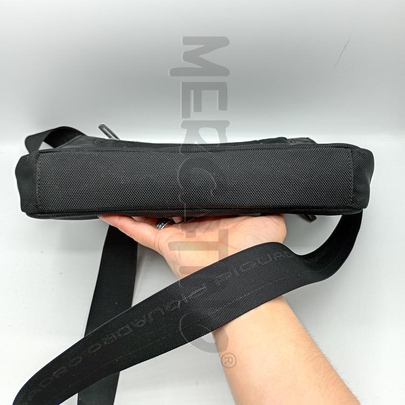 BORSELLO UOMO PIQUADRO NERO PELLE E TESSUTO1 | Mercatino dell'Usato Burolo 4
