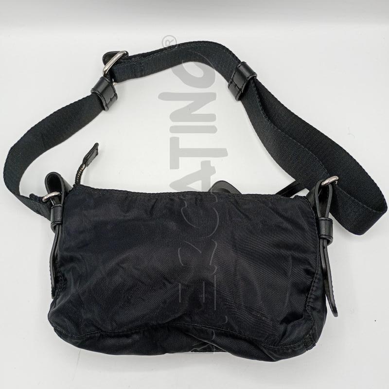 BORSETTA DONNA LACOSTE NERA  | Mercatino dell'Usato Burolo 2