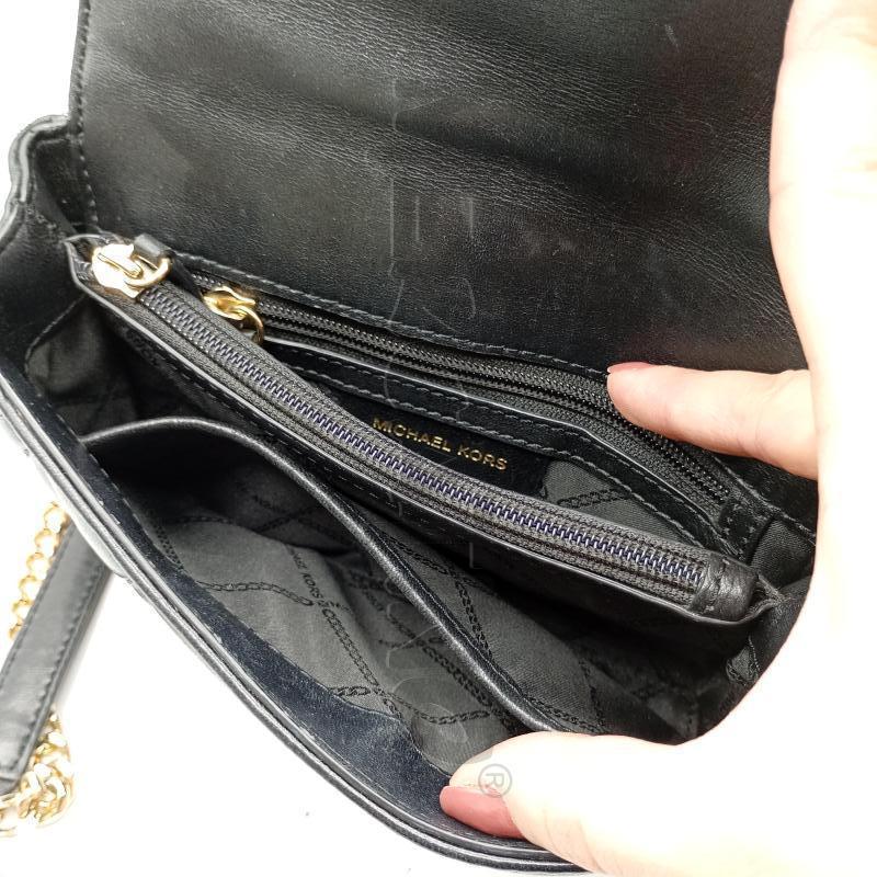BORSETTA DONNA MICHAEL KORS NERO ECOPELLE CATENA DORATA | Mercatino dell'Usato Burolo 4