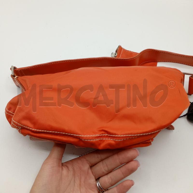BORSETTA DONNA MNG ARANCIONE CON TASCA | Mercatino dell'Usato Burolo 4