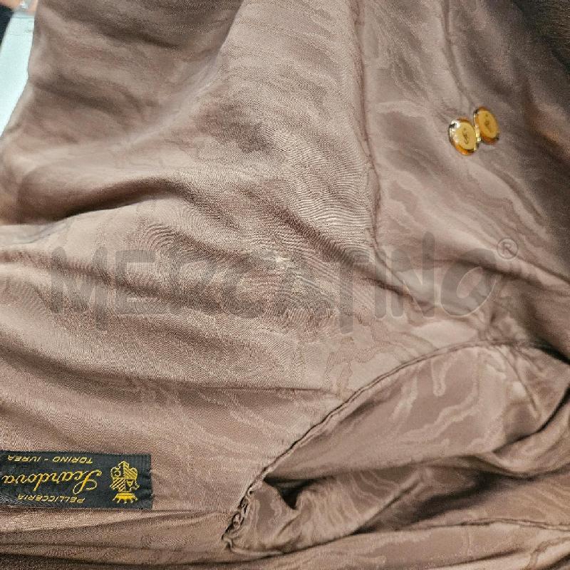 CAPPOTTO-PELLICCIA DONNA  MARRONE MIELE AMBRA CON SFUMATURE DORATE  | Mercatino dell'Usato Burolo 5
