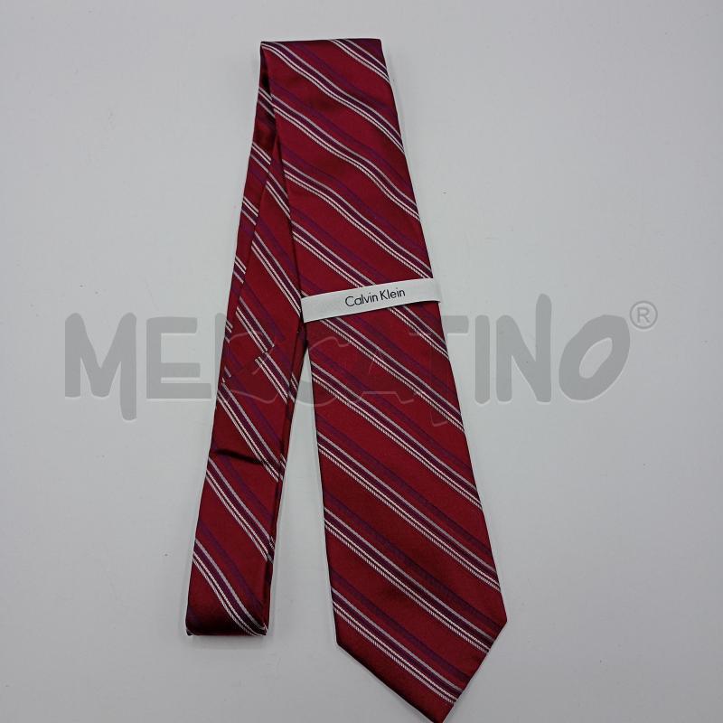 CRAVATTA CALVIN KLEIN BORDEAUX BACCHETTATO BIANCO | Mercatino dell'Usato Burolo 1