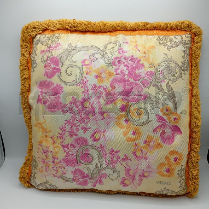 CUSCINO VERSACE ROSA  GIALLO FIORI  | Mercatino dell'Usato Burolo 1