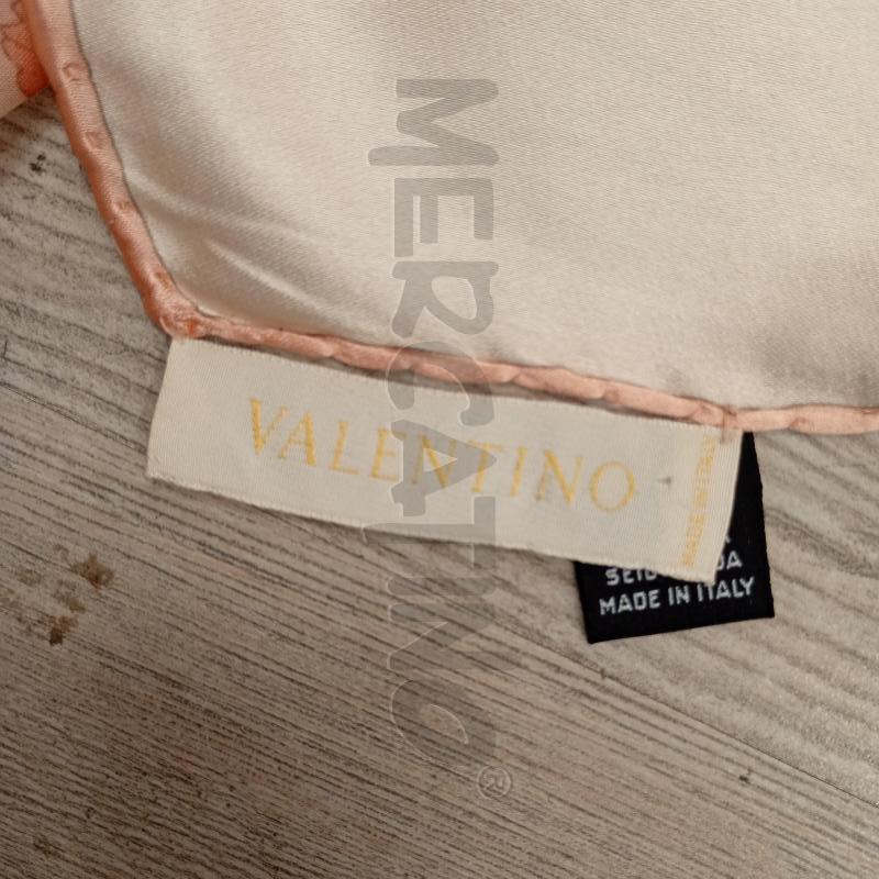 FOULARD VALENTINO ROSA FIORI | Mercatino dell'Usato Burolo 4