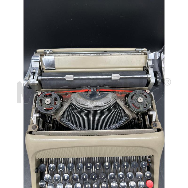 MACCHINA DA SCRIVERE OLIVETTI STUDIO 44 + SCATOLA ORIGINALE  | Mercatino dell'Usato Burolo 2