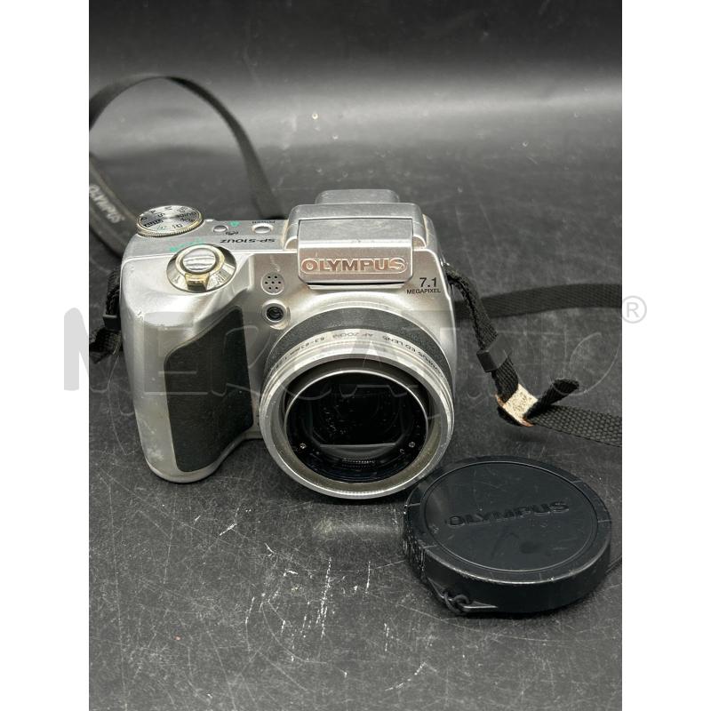 MACCHINA FOTOGRAFICA OLYMPUS 7.1 MEGAPIXEL A BATTERIA  | Mercatino dell'Usato Burolo 1