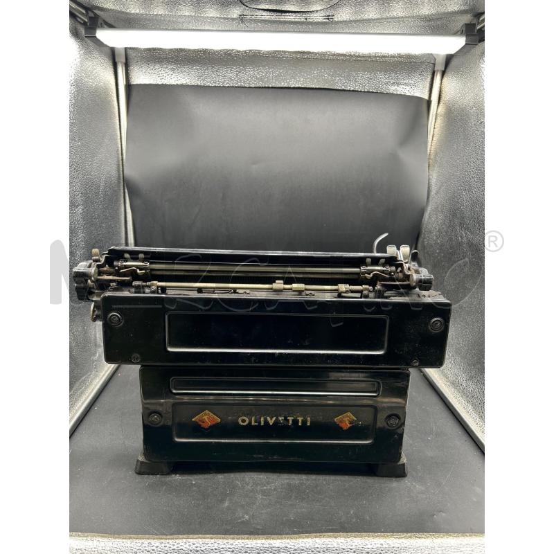 MACCHINA SCRIVERE D'EPOCA OLIVETTI M40  | Mercatino dell'Usato Burolo 3