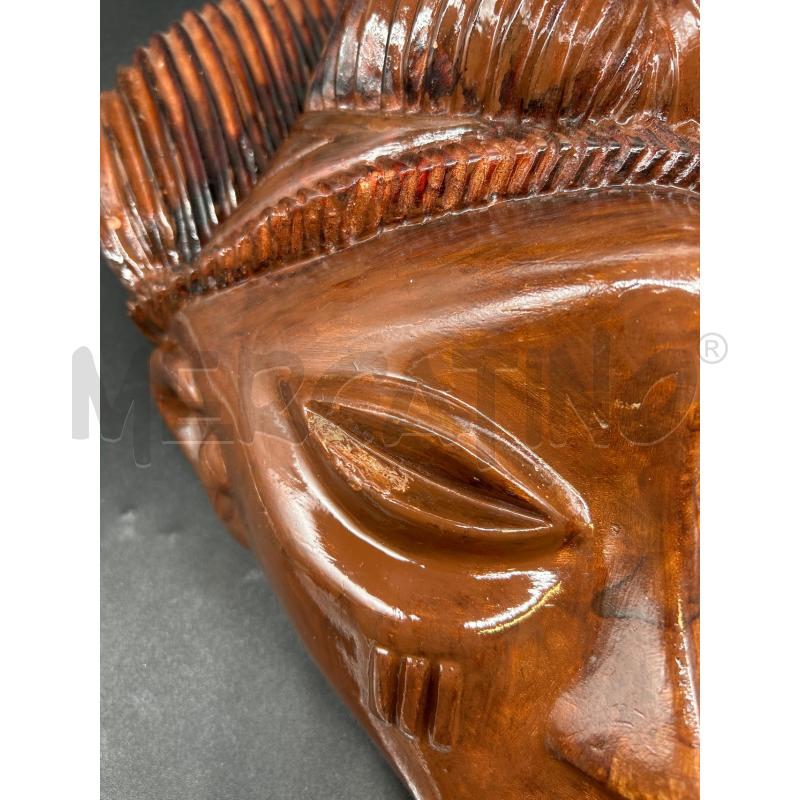MASCHERA ETNICA GESSO DIPINTO MARRONE CON SCHEGGIATURA | Mercatino dell'Usato Burolo 2