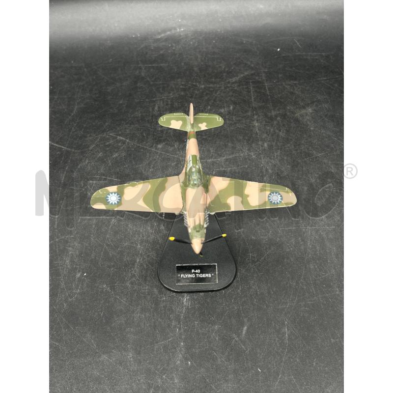 MODELLINO AEREOPLANO P-40 | Mercatino dell'Usato Burolo 1