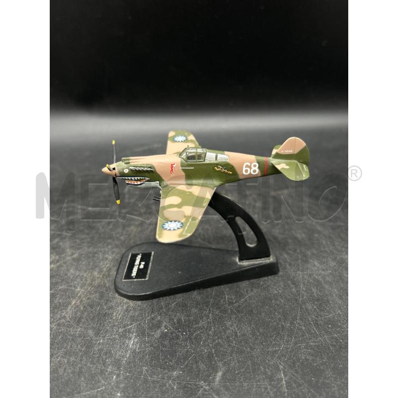 MODELLINO AEREOPLANO P-40 | Mercatino dell'Usato Burolo 2