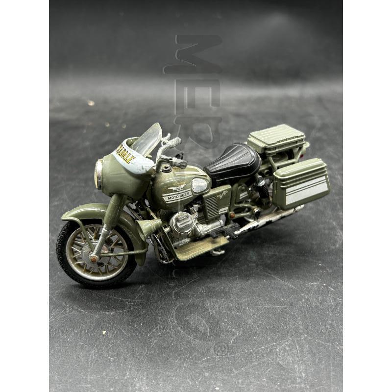 MODELLINO MOTO GUZZI POLIZIA STRADALE | Mercatino dell'Usato Burolo 2