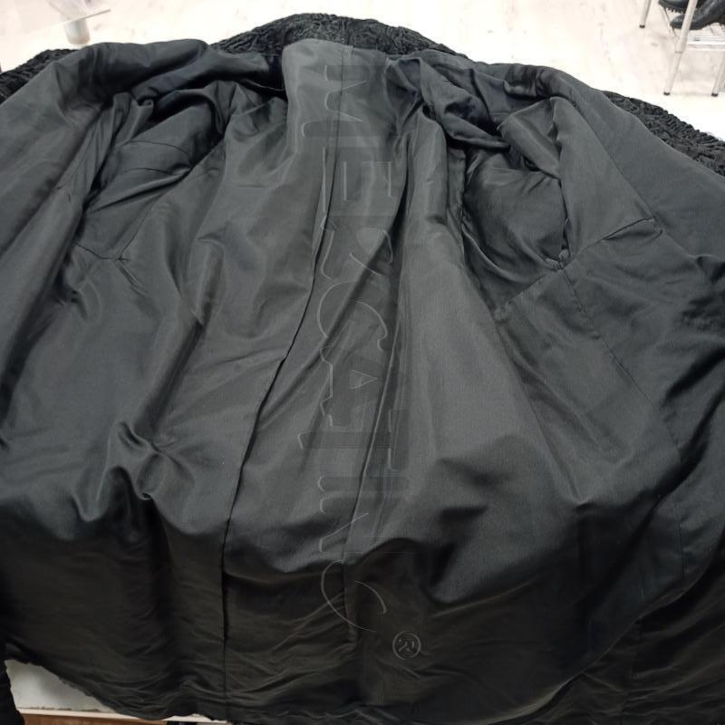 PELLICCIA ASTRAKAN NERO OVERSIZE | Mercatino dell'Usato Burolo 4