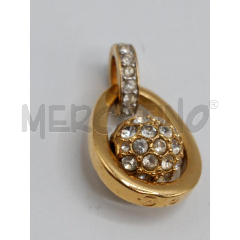PENDENTE SWAROVSKI A GOCCIA CON MONTATURA DORATA E SFERA CENTRALE TEMPESTATA DI CRISTALLI | Mercatino dell'Usato Burolo 1