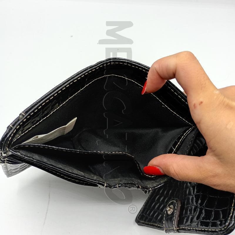 PORTA FOGLIO KATHY NERO CROCO IN PLASTICA | Mercatino dell'Usato Burolo 4
