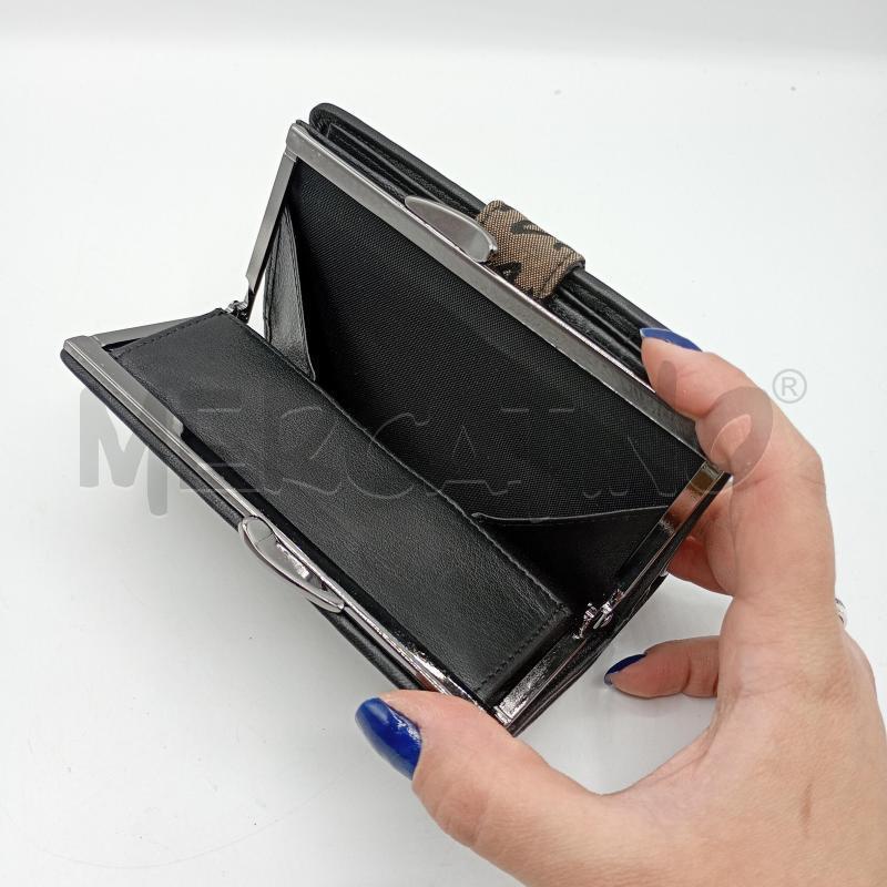 PORTA FOGLIO KRIZIA TORTORA NERO LETTERING | Mercatino dell'Usato Burolo 4