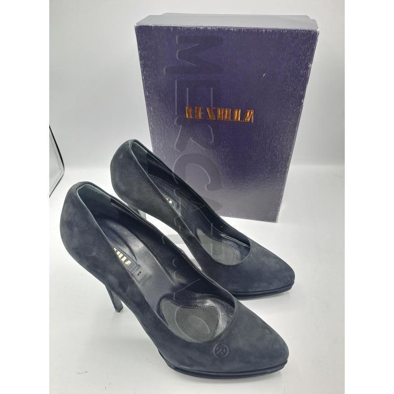 SCARPE TACCHI LE SILLA NERE SCAMOSCIATO+SCATOLA | Mercatino dell'Usato Burolo 1