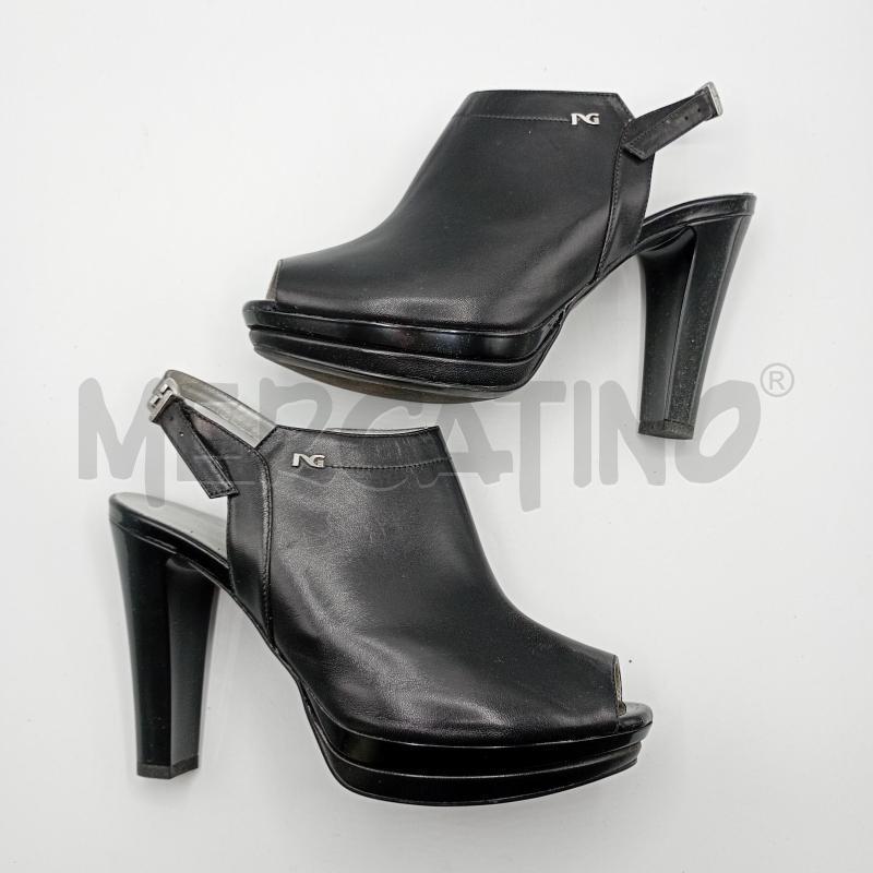 SCARPE TACCHI NERO GIARDINI NERO SPUNTATO+SCATOLA | Mercatino dell'Usato Burolo 2