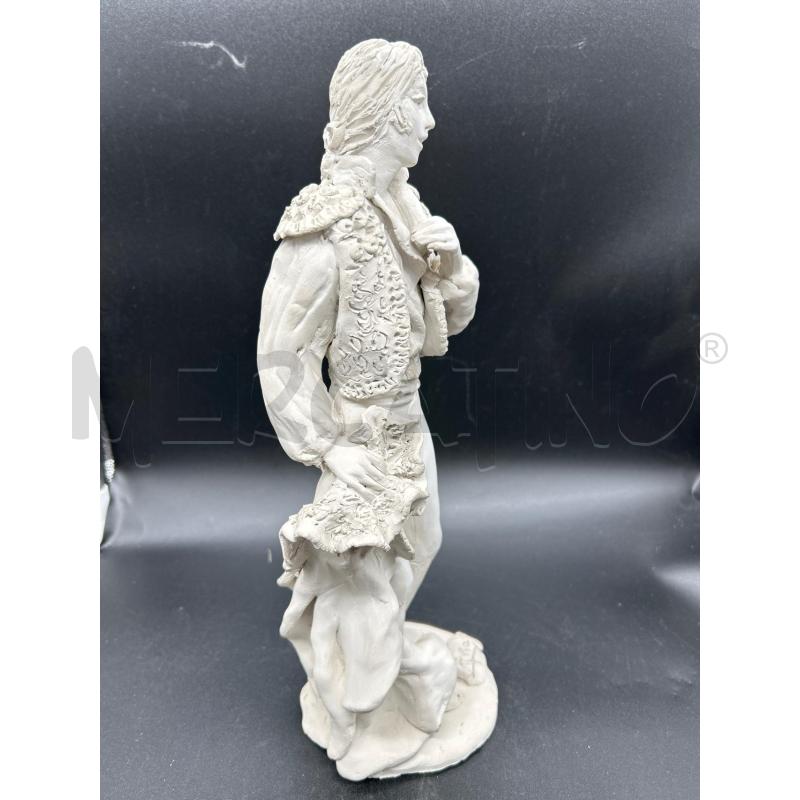 SCULTURA BISCUIT UOMO DI AVIA | Mercatino dell'Usato Burolo 3