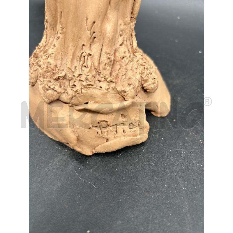 SCULTURA DONNA CON FIORI DI AVIA | Mercatino dell'Usato Burolo 3