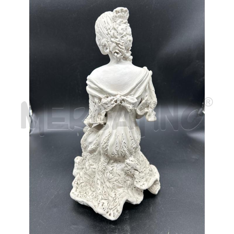 SCULTURA DONNA SEDUTA BISCUIT DI AVIA | Mercatino dell'Usato Burolo 3