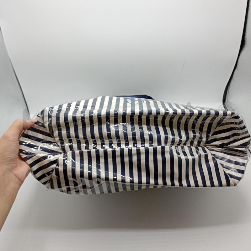 SHOPPER ARMANI JEANS IN PLASTICA LUCIDA BIANCA CON RIGHE BLU SCURO | Mercatino dell'Usato Burolo 4