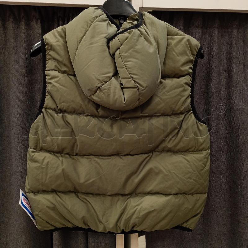 SMANICATO BAMBINO BENETTON VERDONE CAPPUCCIO ZIP IMBOTTITURA IN PIMUNO | Mercatino dell'Usato Burolo 2