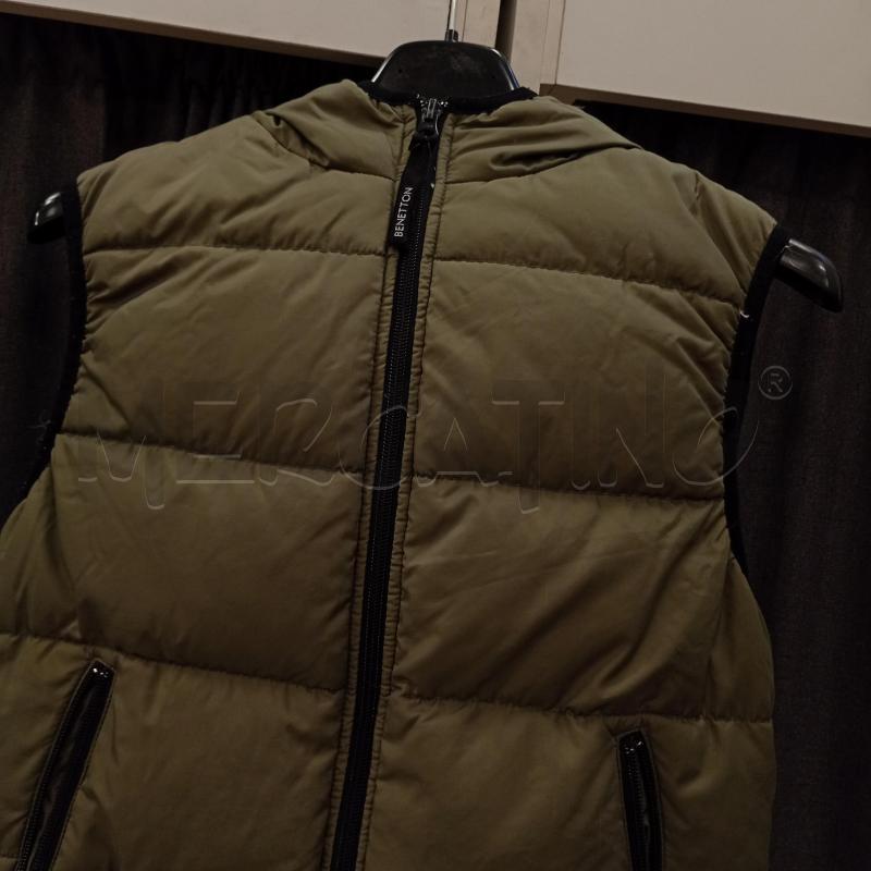 SMANICATO BAMBINO BENETTON VERDONE CAPPUCCIO ZIP IMBOTTITURA IN PIMUNO | Mercatino dell'Usato Burolo 3