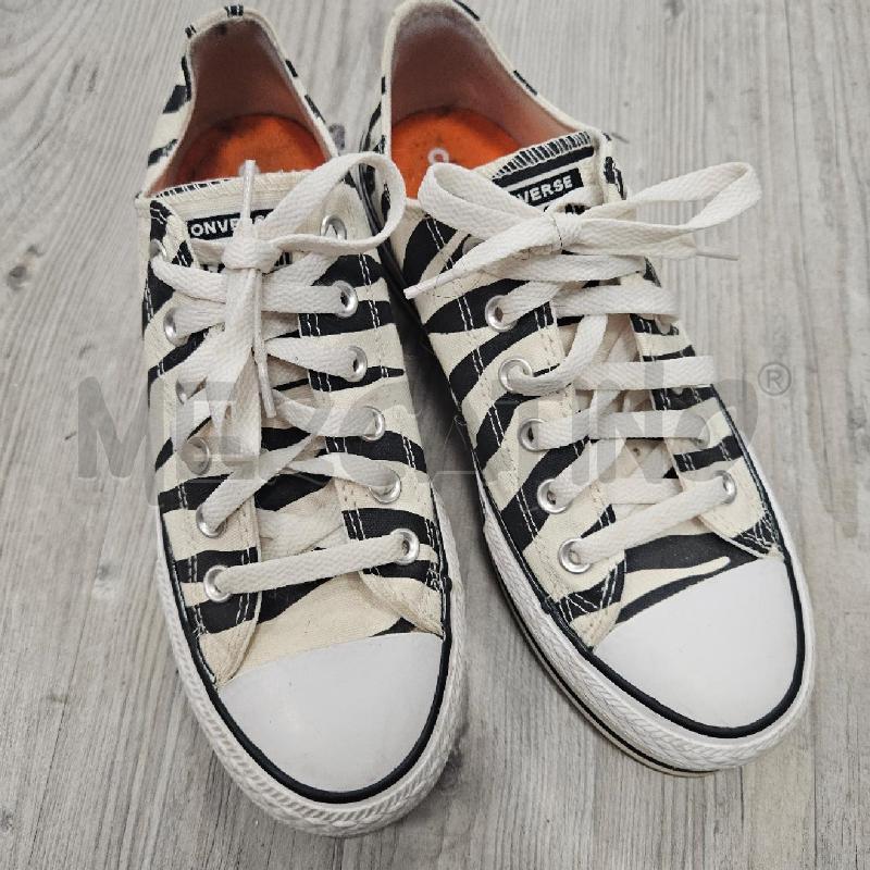 SNEAKERS DONNA CONVERSE BIANCO NERO ZEBRA | Mercatino dell'Usato Burolo 1