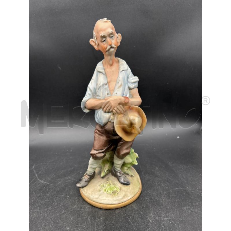 STATUA CAPODIMONTE SIGNORE CON CAPPELLO | Mercatino dell'Usato Burolo 1