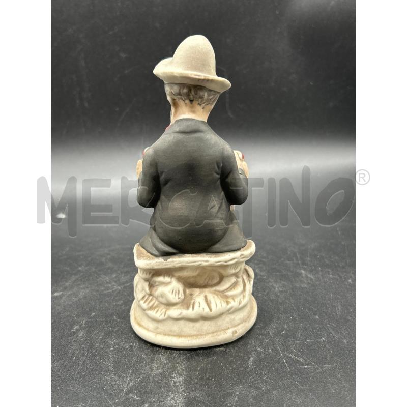 STATUA CAPODIMONTE SIGNORE CON PIPA | Mercatino dell'Usato Burolo 2