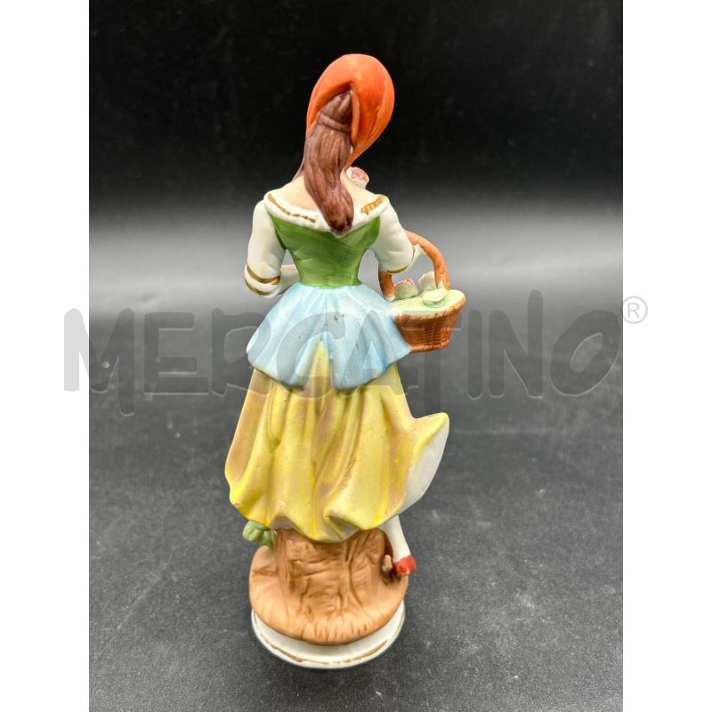 STATUA CERAMICA DONNA CON CESTINO DI FIORI | Mercatino dell'Usato Burolo 2