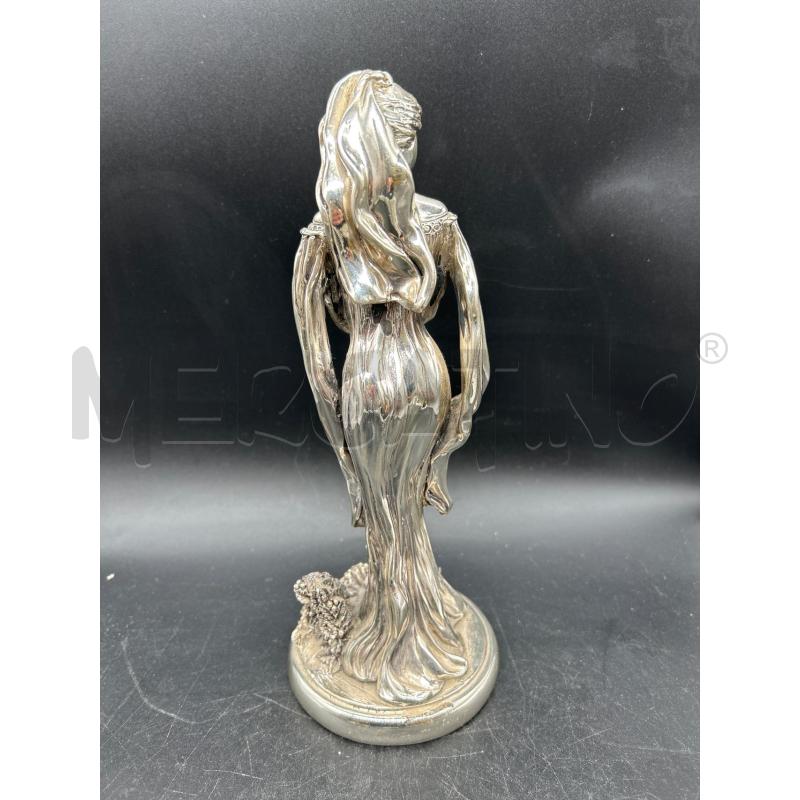 STATUA DONNA CON UCELLO GRIGIA | Mercatino dell'Usato Burolo 3