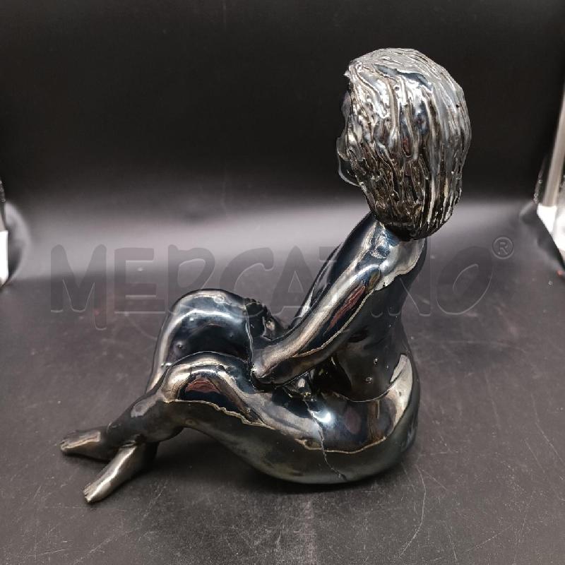 STATUA DONNA SEDUTA CERAMICA | Mercatino dell'Usato Burolo 4