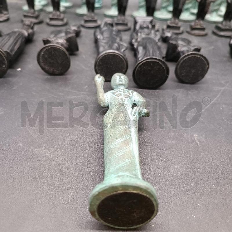 STATUINE SCACCHIERA INMETALLO ETRUSCA | Mercatino dell'Usato Burolo 4