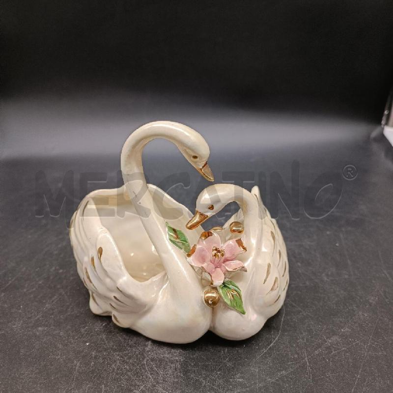 SVUOTA TASCHE CIGNI CON FIORI | Mercatino dell'Usato Burolo 1