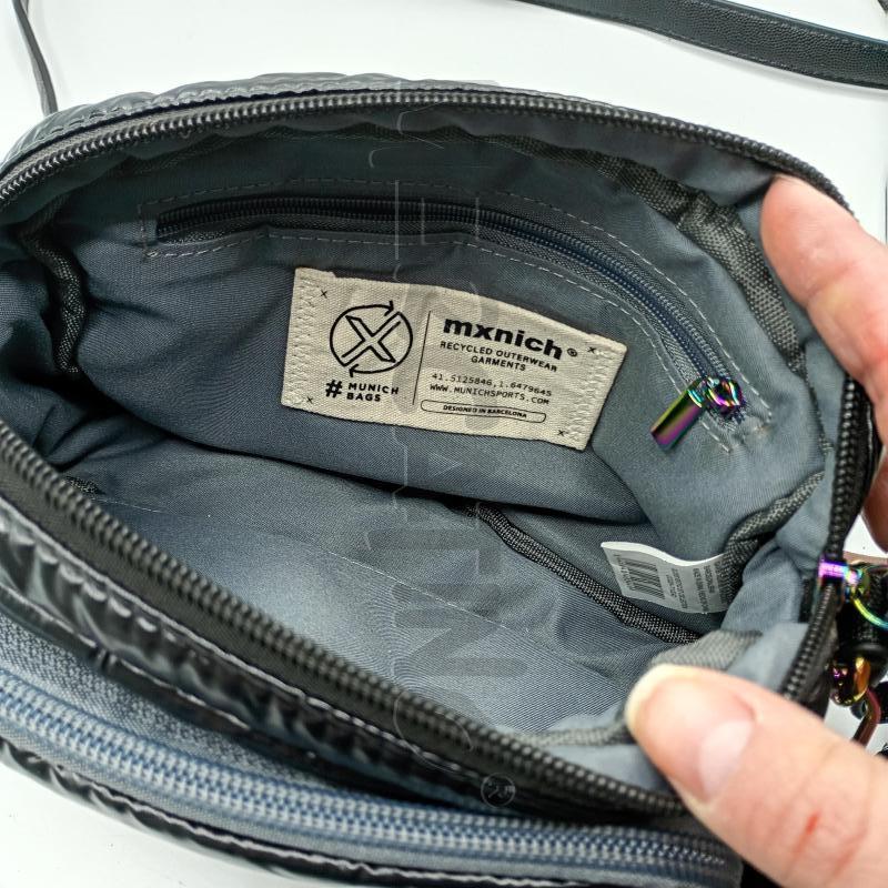 TRACOLLA MUNICH NERO VERNICE  | Mercatino dell'Usato Burolo 3