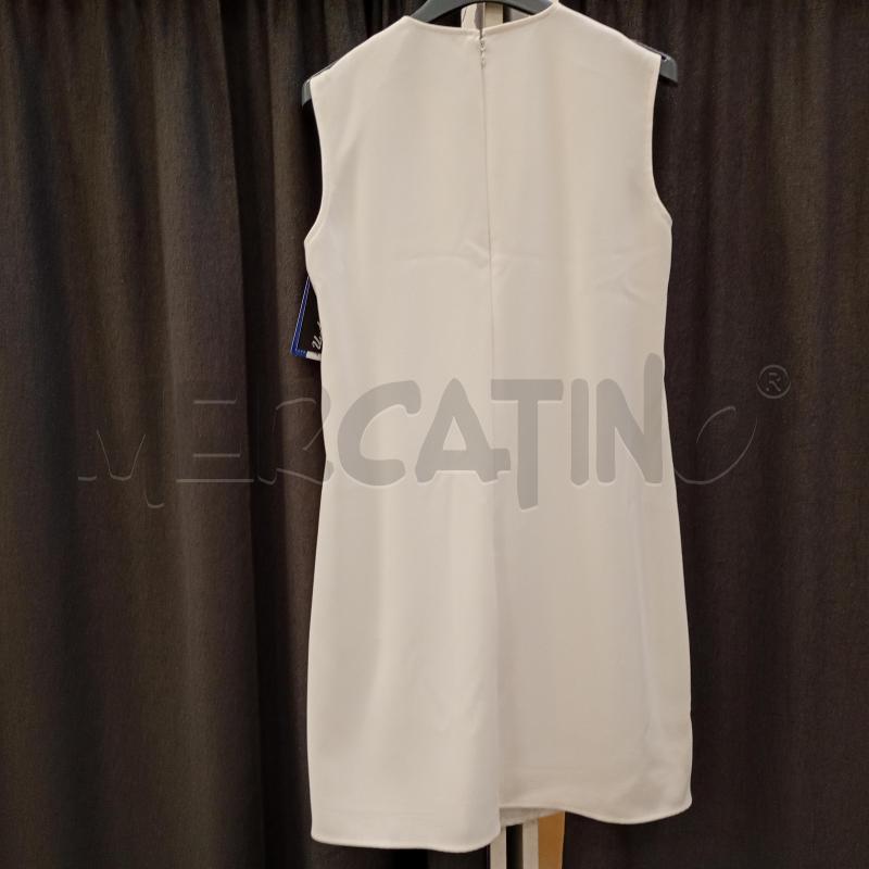 VESTITO ELISABETTA FRANCHI BIANCO SMANICATO STRINGA FRONTALE | Mercatino dell'Usato Burolo 2