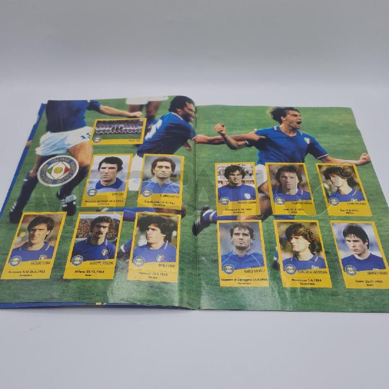 ALBUM FIGURINE AZZURRI CON IP 1982-1998 COMPLETO | Mercatino dell'Usato Torino san paolo 2